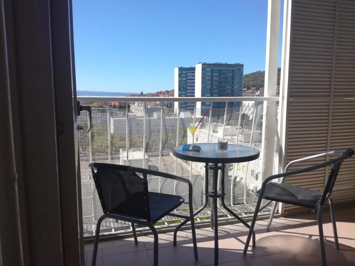 Ita Apartment