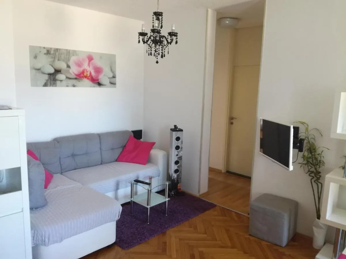 Ita Apartment